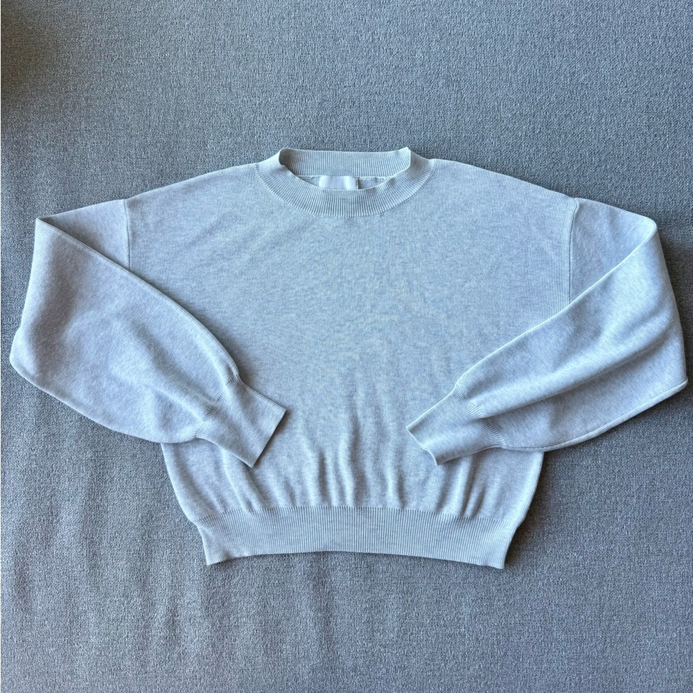Pink Rose Light Gray Cropped Crewneck Women's Sweater